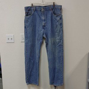 LEVI'S 550 RELAXED FIT 42/32 JEANS